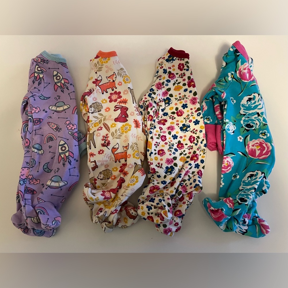 Girl’s 4 Piece Preemie Sleeper Bundle